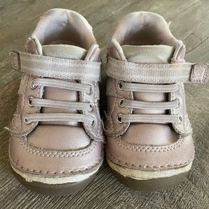 Stride Rite Jazzy Sneakers